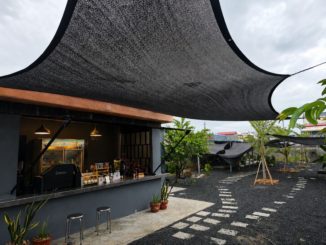 Coffee shop owner